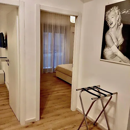 D'azeglio 4* باليرمو